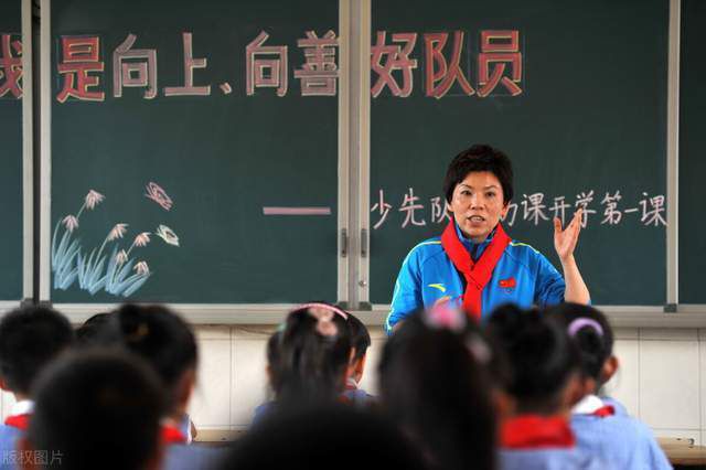 此次北影节好莱坞大师班上，中外嘉宾纷纷建言献策，希望通过行业发声得到影视从业人员的重视与关注，呼喊大家一起全心全力，共同努力推动中国影视行业朝着高质量高水平方向发展